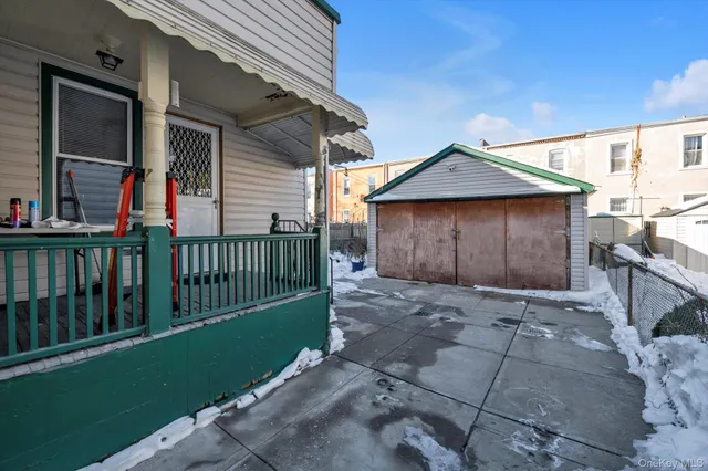 $750,000 | 104-47 89th Avenue | Richmond Hill