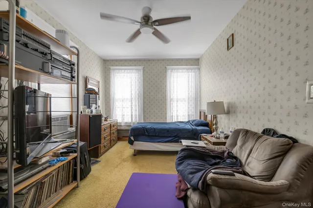 $750,000 | 104-47 89th Avenue | Richmond Hill