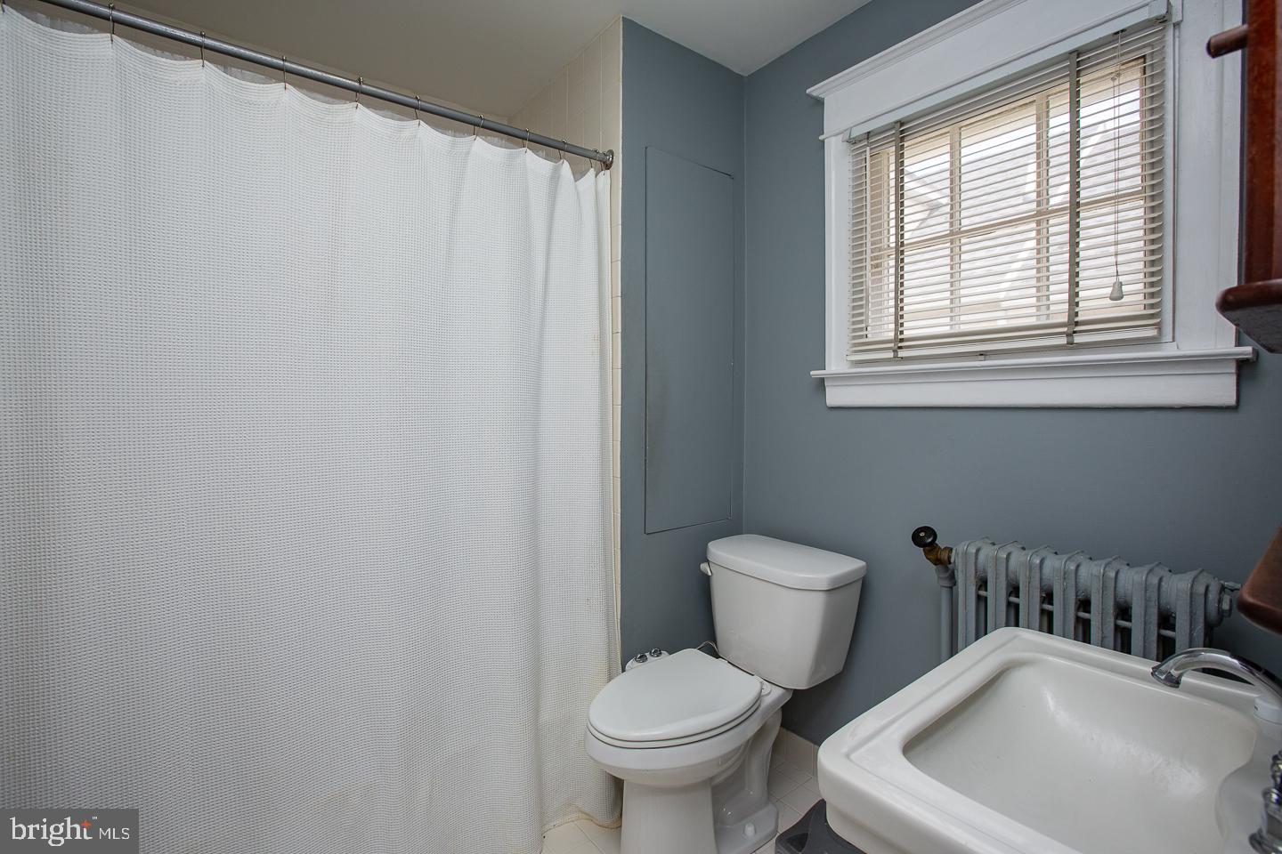 328 Lenox Road Havertown, PA 19083 - Photo 14 of 31