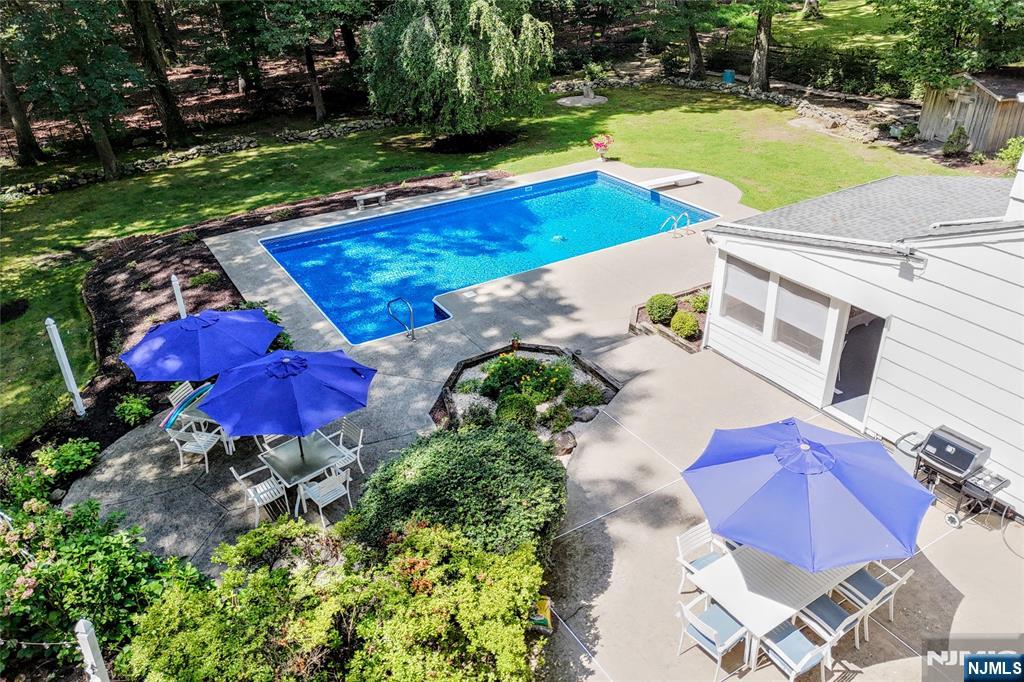 6 Terkuile Road Montvale, NJ 07645 - Photo 4 of 37 Gallery Image 4