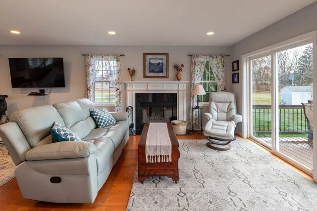 $769,000 | 83 Bay Road, Hadley, MA 01035
