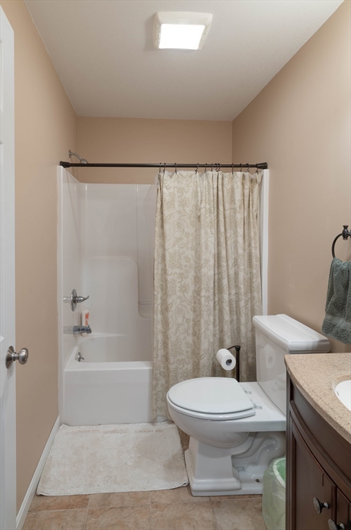 83 Bay Road Hadley, MA 01035 - Photo 22 of 36 a bathroom with a toilet a sink and a bathtub