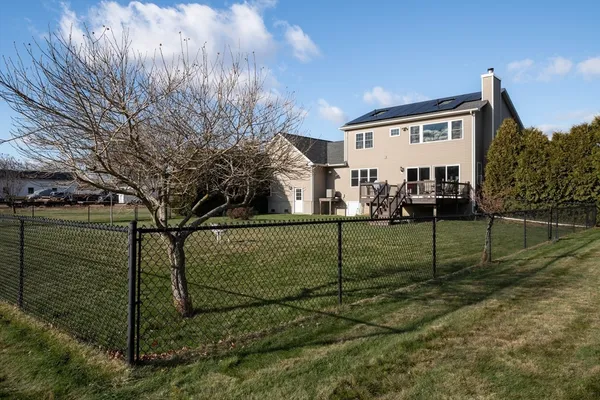 $759,000 | 83 Bay Road, Hadley, MA 01035