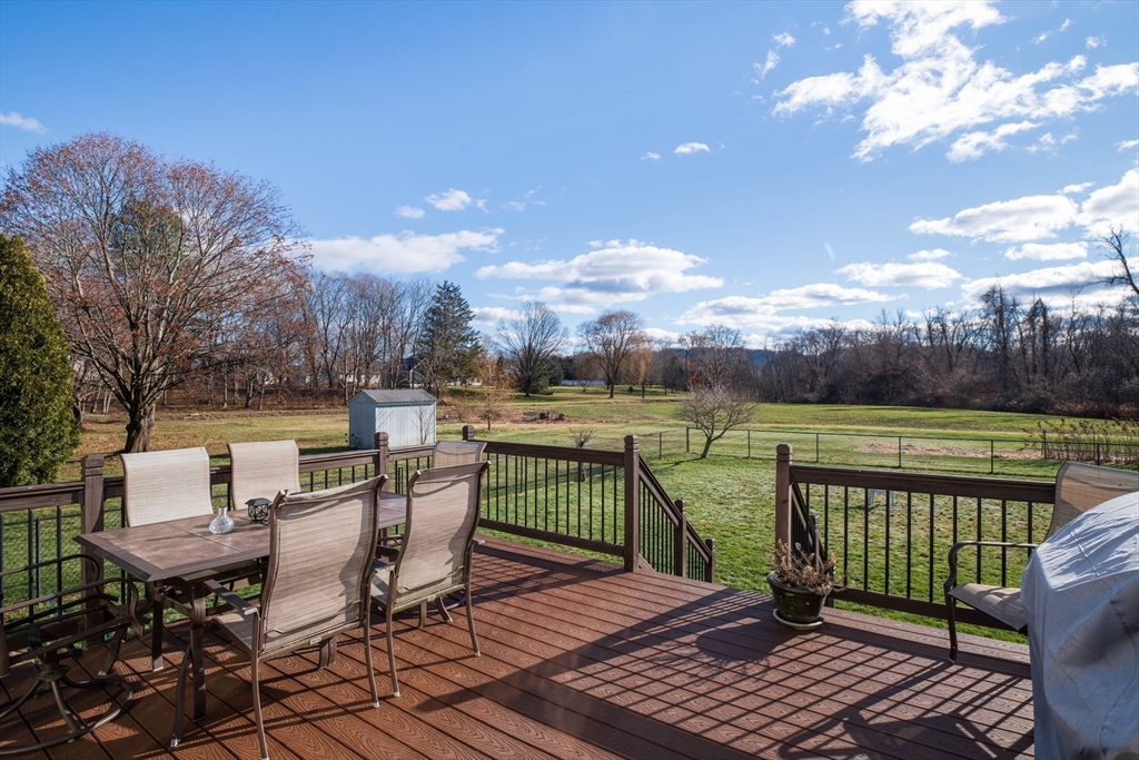 83 Bay Road Hadley, MA 01035 - Photo 29 of 41