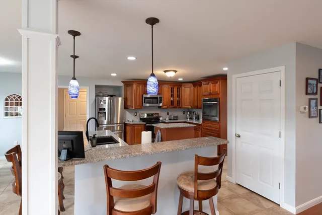 $769,000 | 83 Bay Road, Hadley, MA 01035