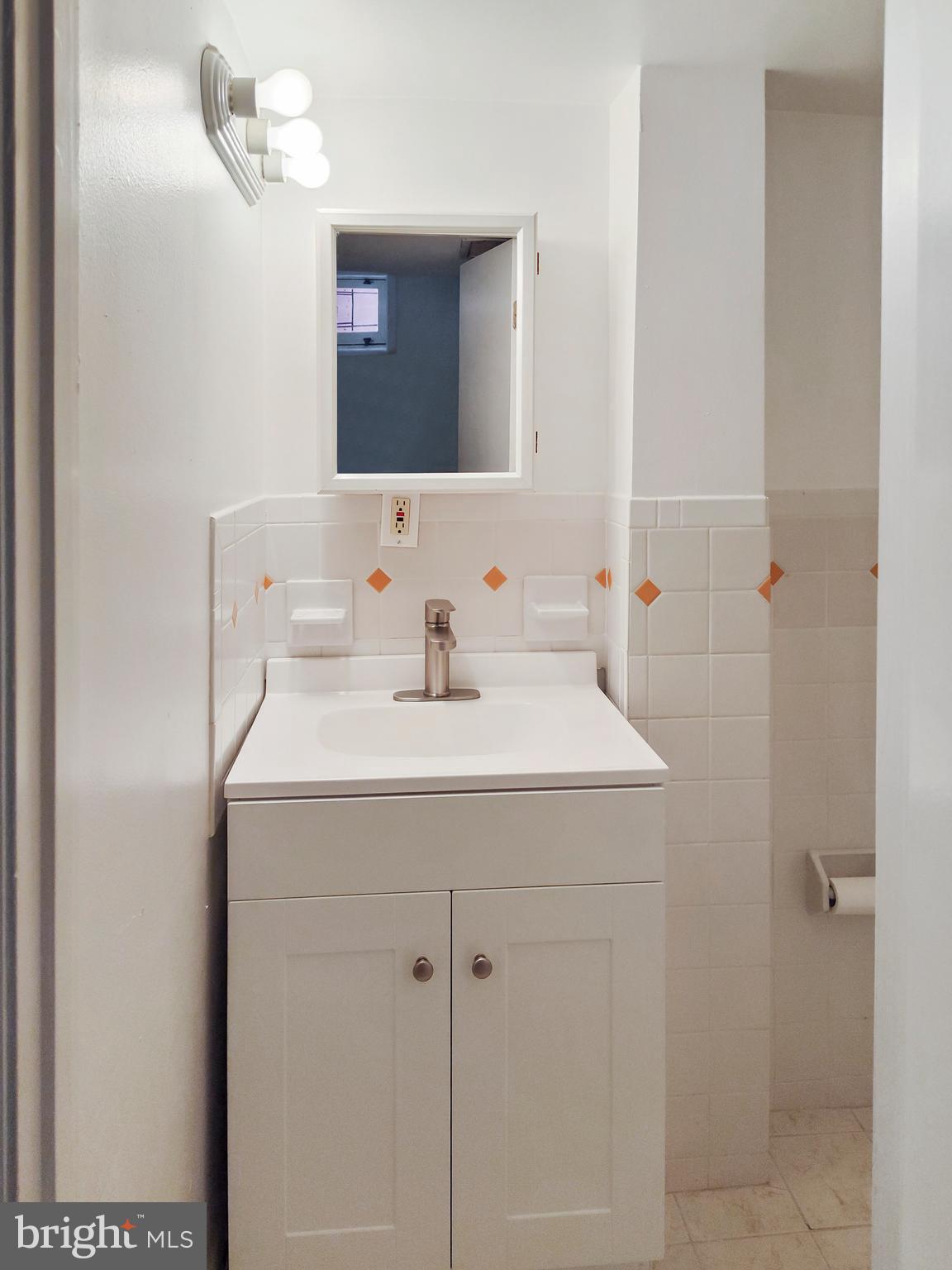 313 Nicholson Street Northeast Washington, DC 20011 - Photo 33 of 43