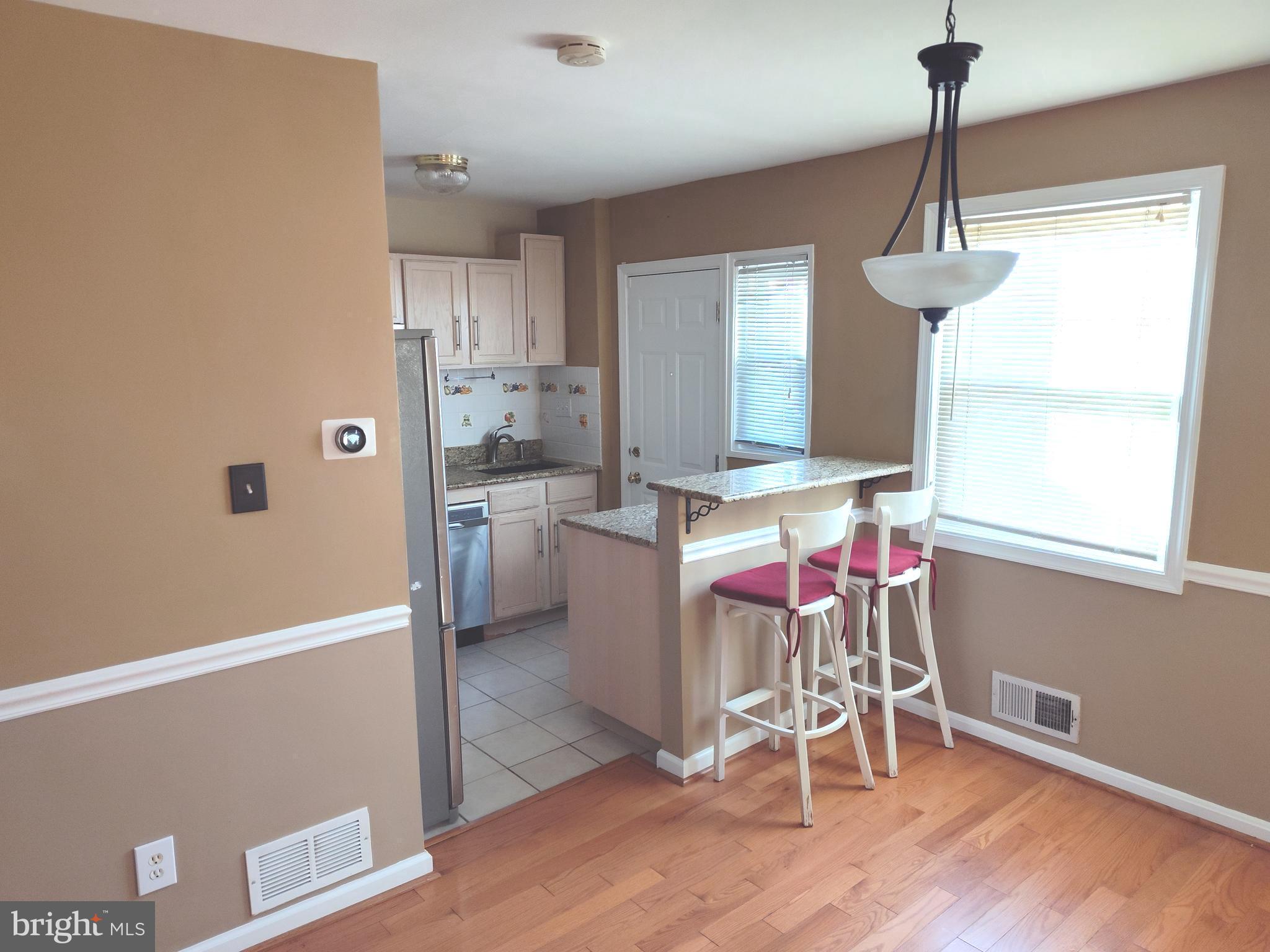 313 Nicholson Street Northeast Washington, DC 20011 - Photo 6 of 43