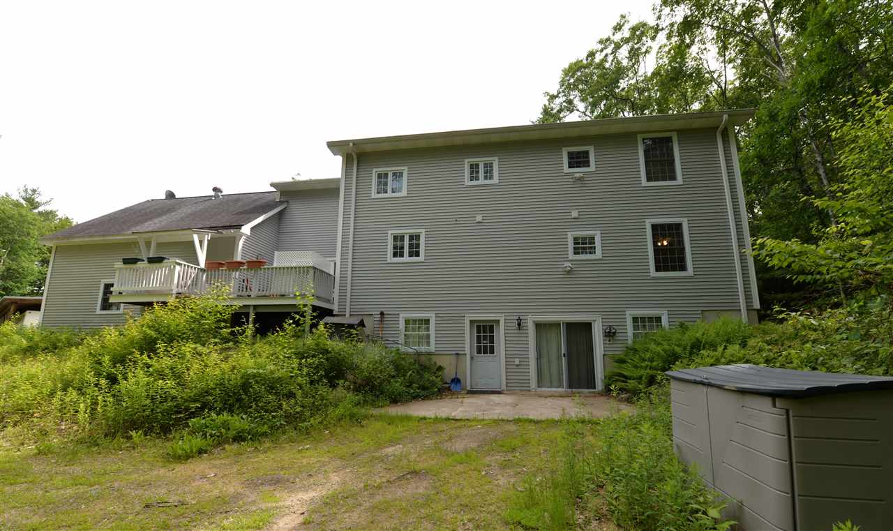 5 Stratton Lane Raymond, NH 03077 - Photo 10 of 40