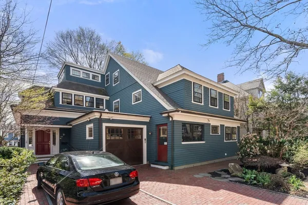 $2,590,000 | 83 Fuller Street, Unit 2, Brookline, MA 02446