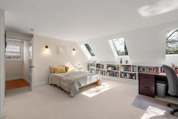 $2,590,000 | 83 Fuller Street, Unit 2, Brookline, MA 02446