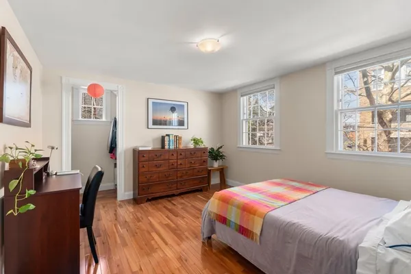 $2,590,000 | 83 Fuller Street, Unit 2, Brookline, MA 02446