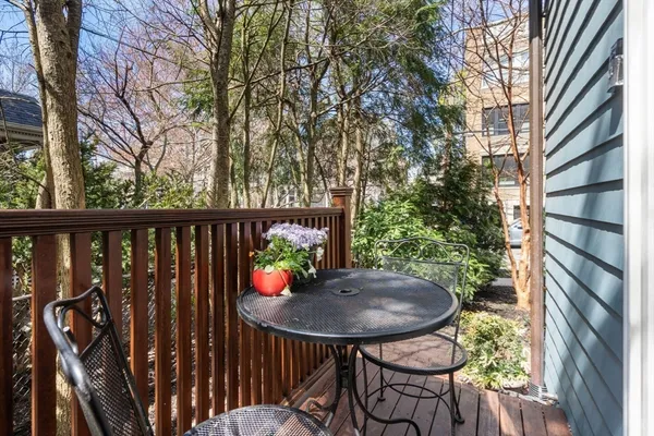 $2,590,000 | 83 Fuller Street, Unit 2, Brookline, MA 02446