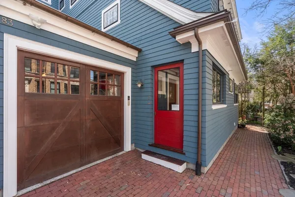 $2,590,000 | 83 Fuller Street, Unit 2, Brookline, MA 02446