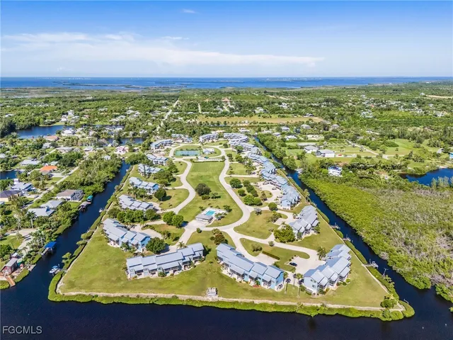 $369,900 | 5371 Blue Crab Circle, Unit 4, Bokeelia, FL 33922