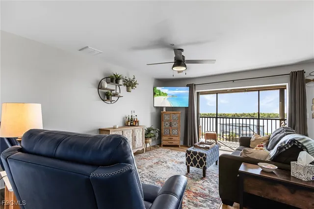 $369,900 | 5371 Blue Crab Circle, Unit 4, Bokeelia, FL 33922