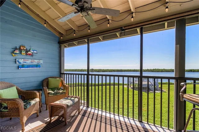 $369,900 | 5371 Blue Crab Circle, Unit 4, Bokeelia, FL 33922