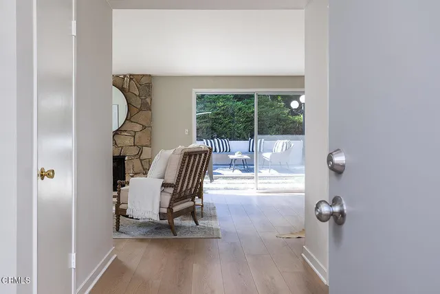 $1,000,000 | 13017 Barto Drive, Granada Hills, CA 91344