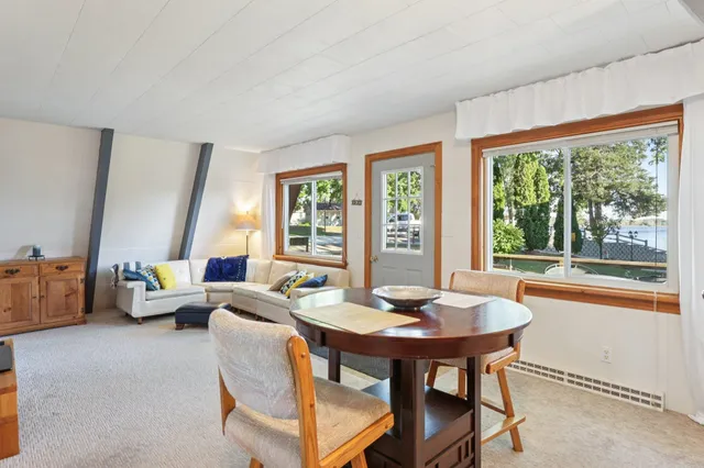 $485,000 | W9380 Ripley Road, Cambridge, WI 53523