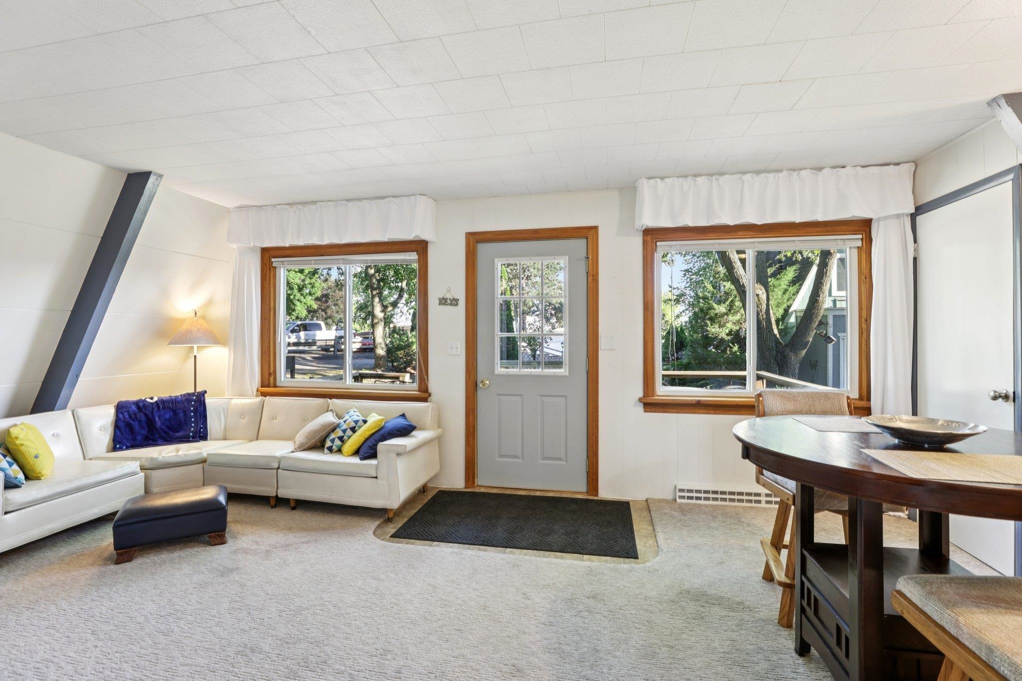 W9380 Ripley Road Cambridge, WI 53523 - Photo 13 of 53