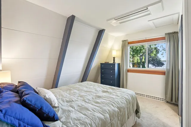 $485,000 | W9380 Ripley Road, Cambridge, WI 53523