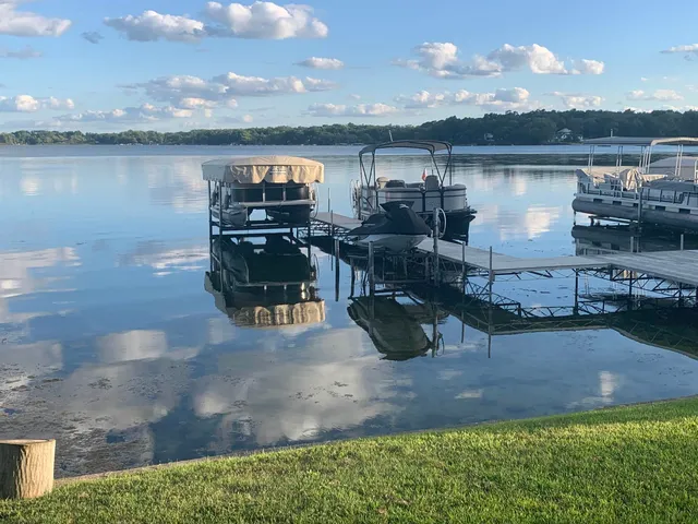 $485,000 | W9380 Ripley Road, Cambridge, WI 53523