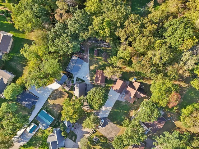 $485,000 | W9380 Ripley Road, Cambridge, WI 53523