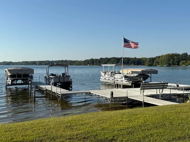 $485,000 | W9380 Ripley Road, Cambridge, WI 53523