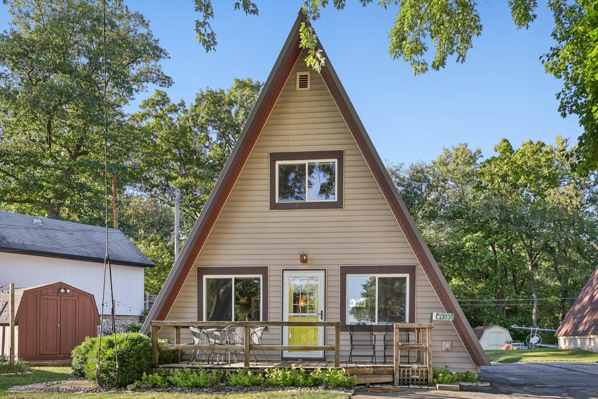 W9380 Ripley Road Cambridge, WI 53523 - Photo 7 of 53