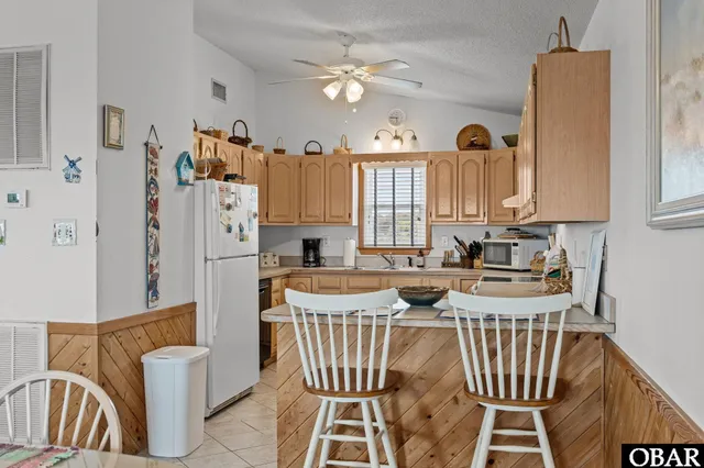 $898,500 | 4901 Lindbergh Avenue, Kitty Hawk, NC 27949