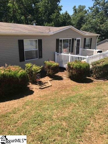 140 Robin Ridge Circle Piedmont, SC 29673 - Photo 3 of 19 Gallery Image 3