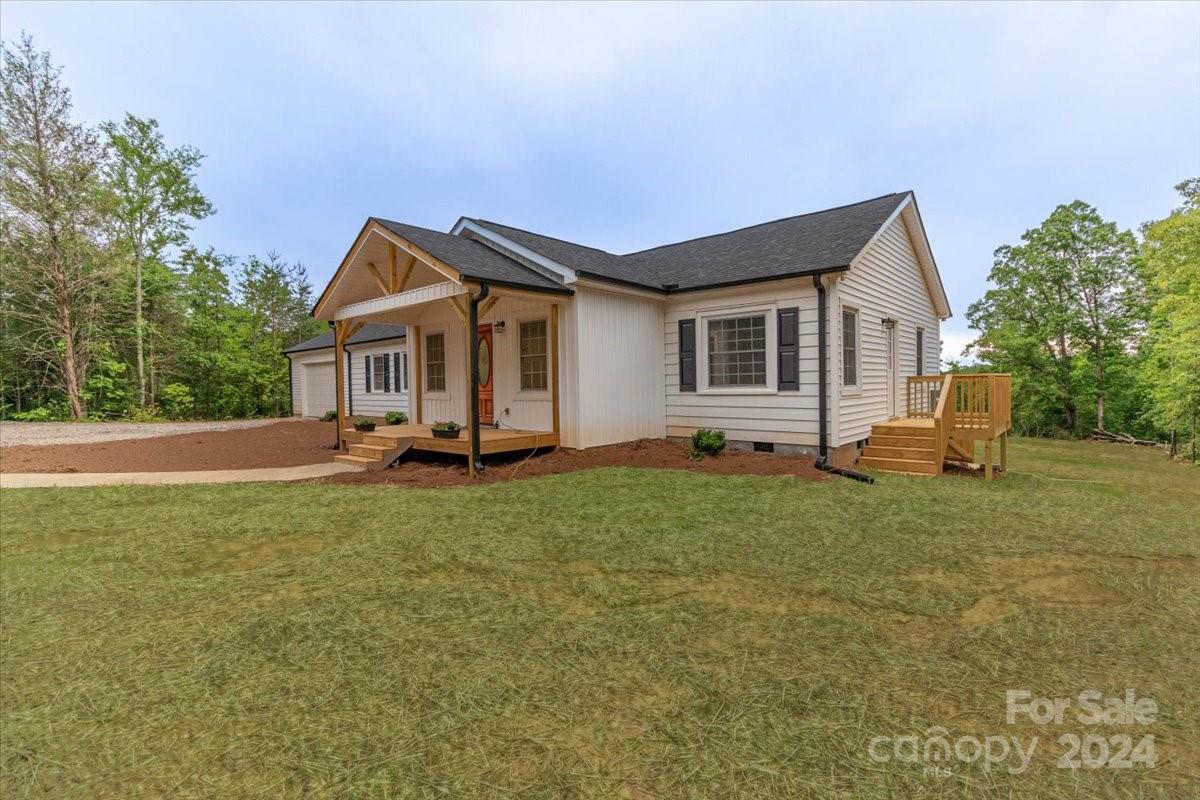 884 McGill Road Smyrna, SC 29743 - Photo 3 of 31 Gallery Image 3