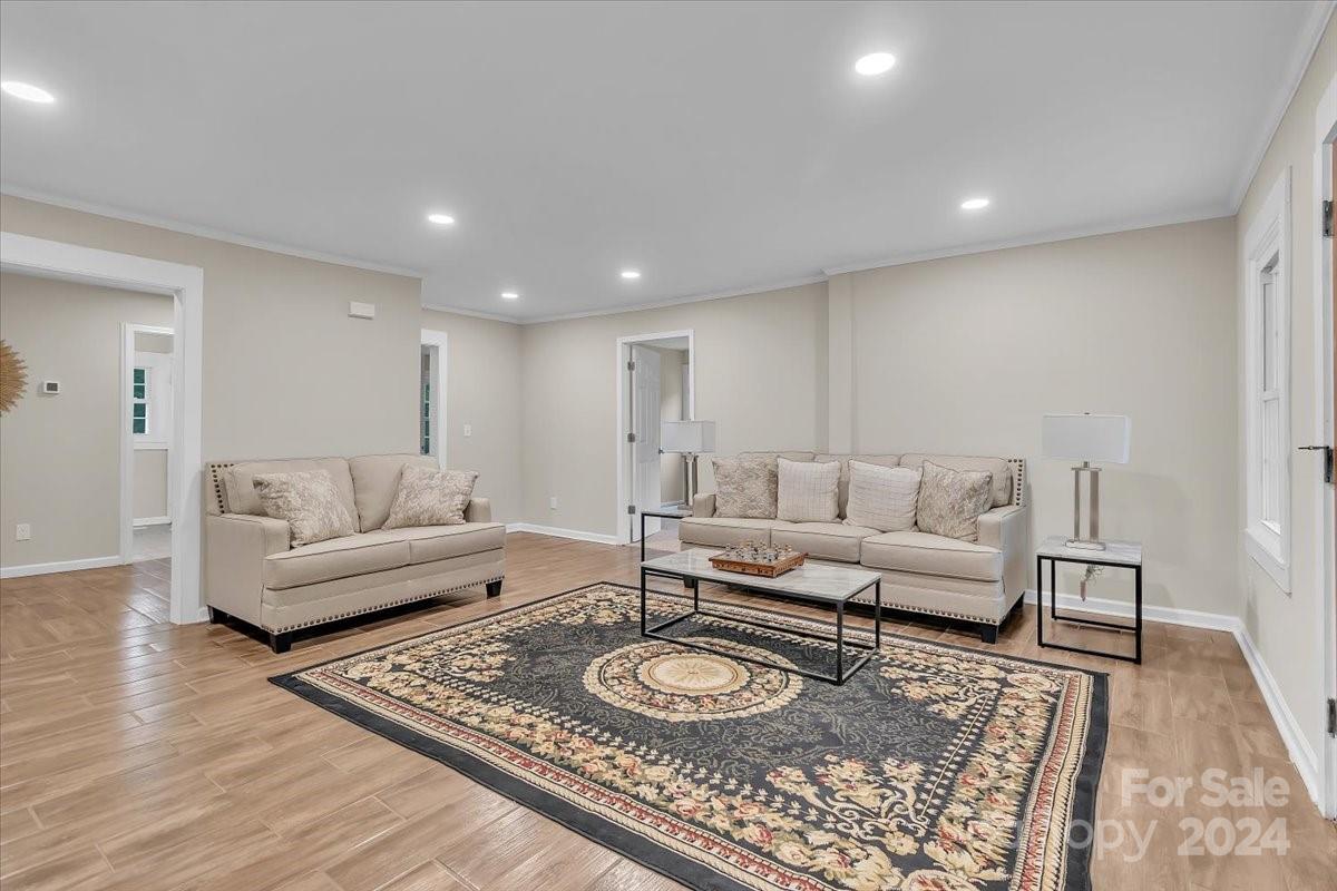 884 McGill Road Smyrna, SC 29743 - Photo 6 of 31 Gallery Image 6