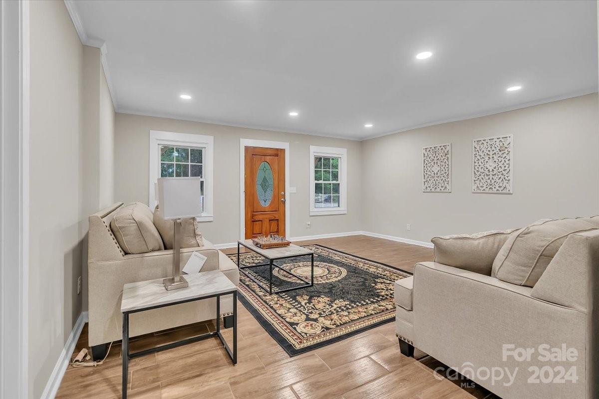 884 McGill Road Smyrna, SC 29743 - Photo 7 of 31 Gallery Image 7