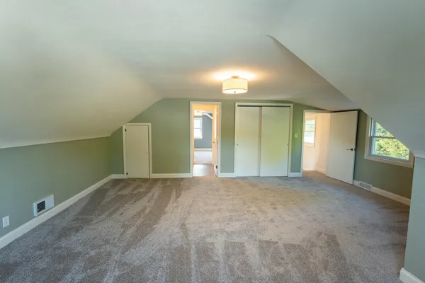 $385,000 | 1153 North 11th Avenue, West Bend, WI 53090