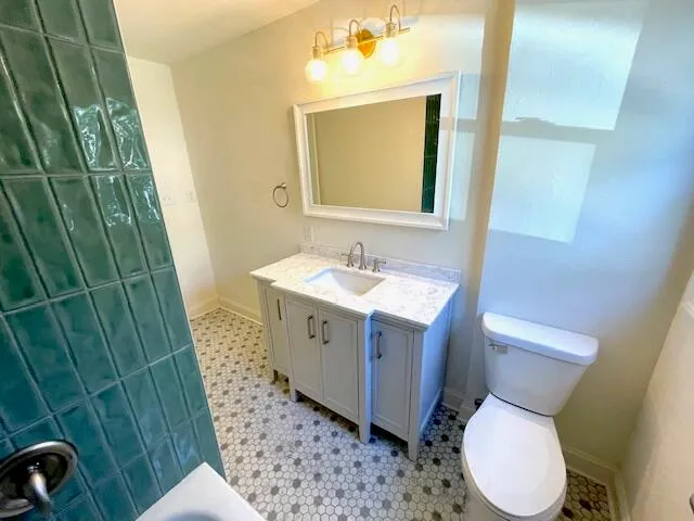 $385,000 | 1153 North 11th Avenue, West Bend, WI 53090