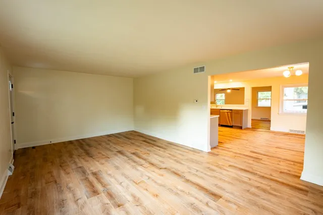 $385,000 | 1153 North 11th Avenue, West Bend, WI 53090