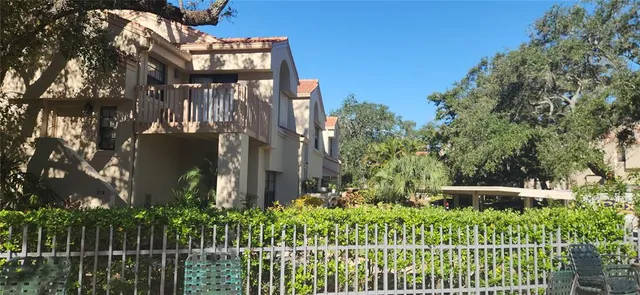 $385,000 | 304 Los Prados Drive, Unit 304, Safety Harbor, FL 34695