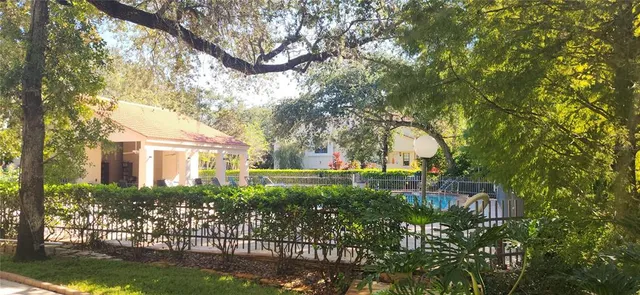 $385,000 | 304 Los Prados Drive, Unit 304, Safety Harbor, FL 34695