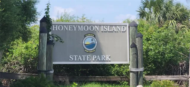 $385,000 | 304 Los Prados Drive, Unit 304, Safety Harbor, FL 34695