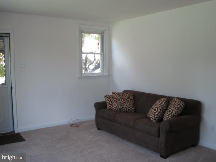 3019 Welsh Road Philadelphia, PA 19136 - Photo 3 of 17 Gallery Image 3