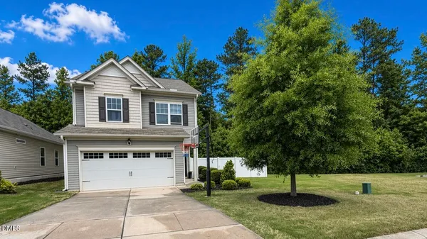 $329,999 | 63 Ashview Drive, Clayton, NC 27527
