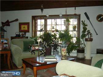 416 Marie Road Ambler, PA 19002 - Photo 5 of 12 Great Room