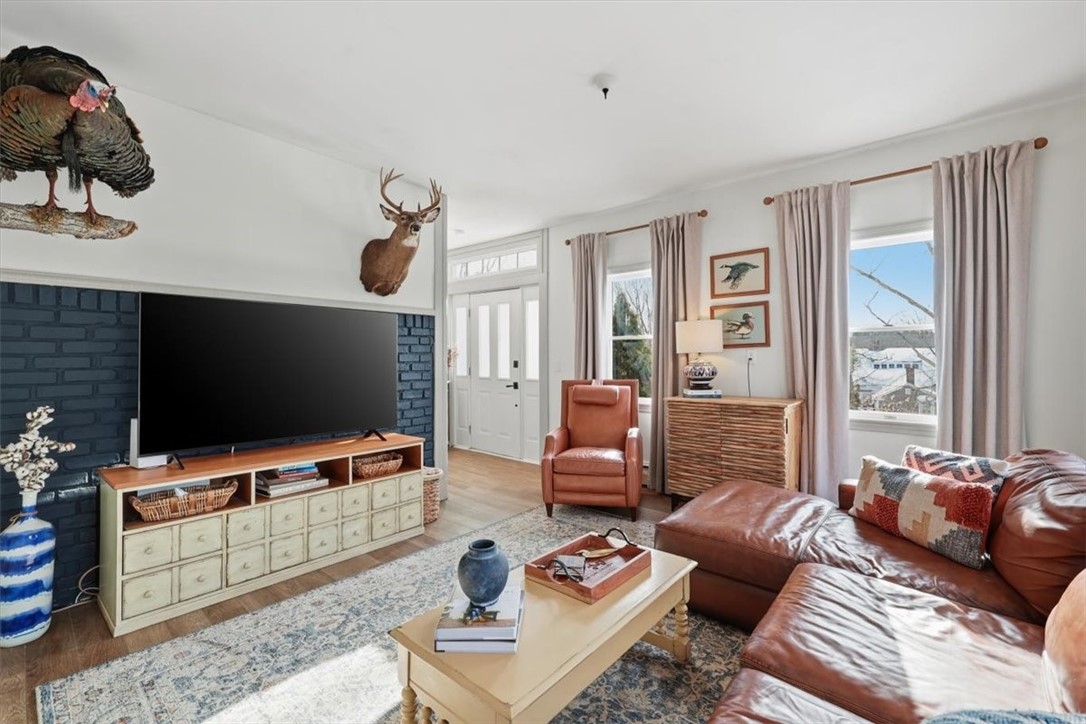 18 High Street Scituate, RI 02831 - Photo 12 of 45