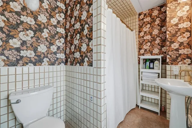 $504,900 | 18 High Street, Scituate, RI 02831