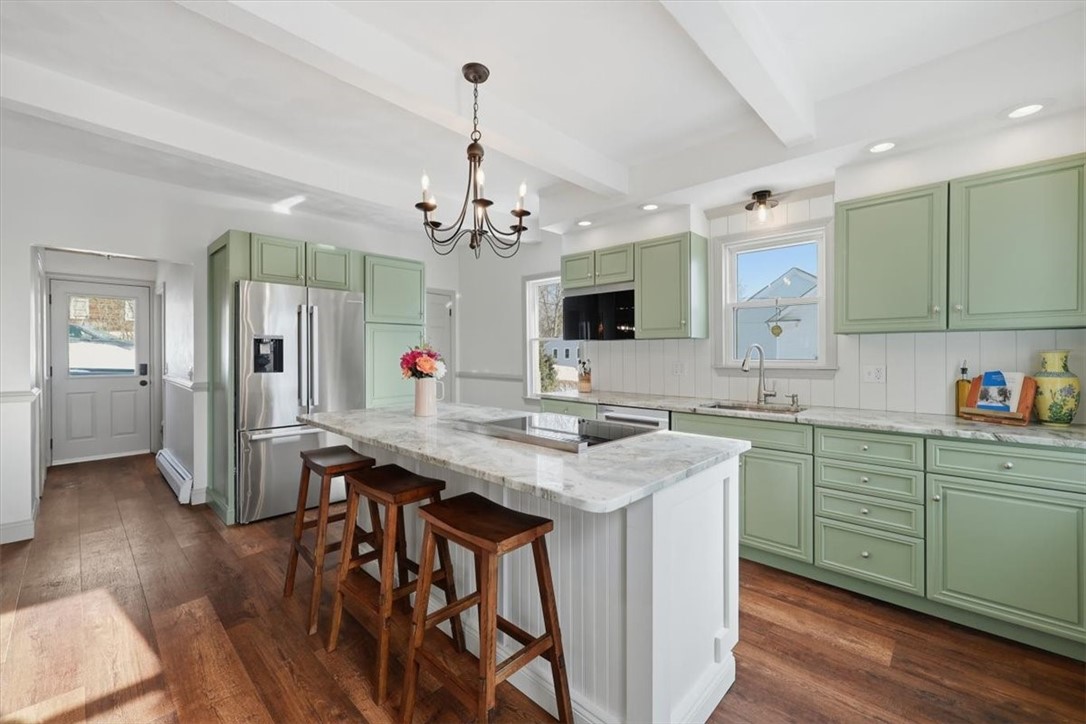 18 High Street Scituate, RI 02831 - Photo 5 of 45