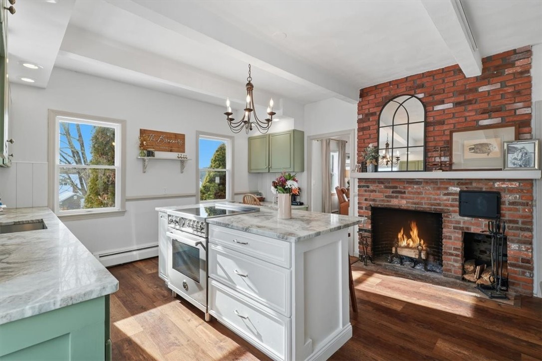 18 High Street Scituate, RI 02831 - Photo 7 of 45