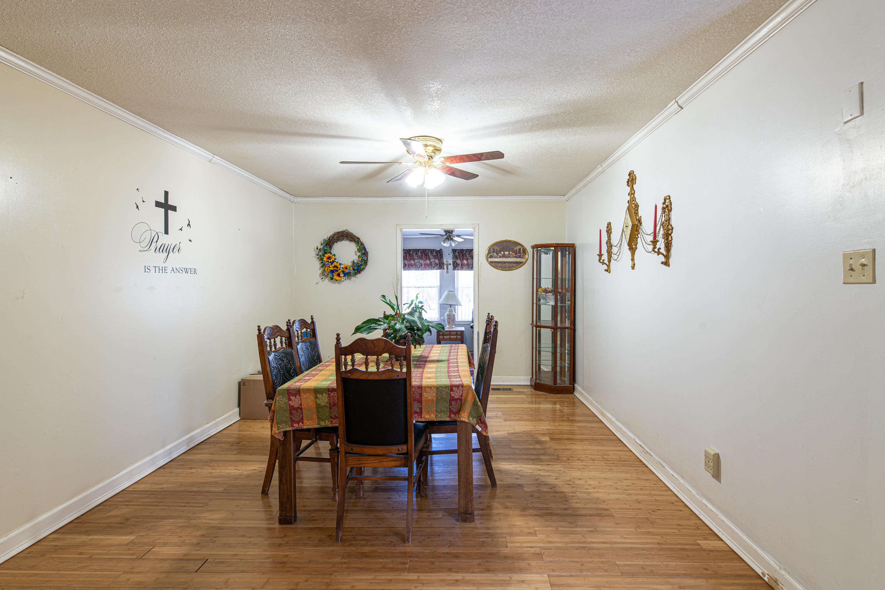 2908 Shipe Road Mascot, TN 37806 - Photo 6 of 25 Dining