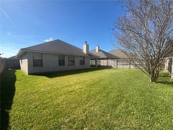 $2,400 | 4206 Carnes Court South, College Station, TX 77845