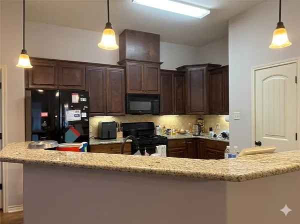 $2,400 | 4206 Carnes Court South, College Station, TX 77845