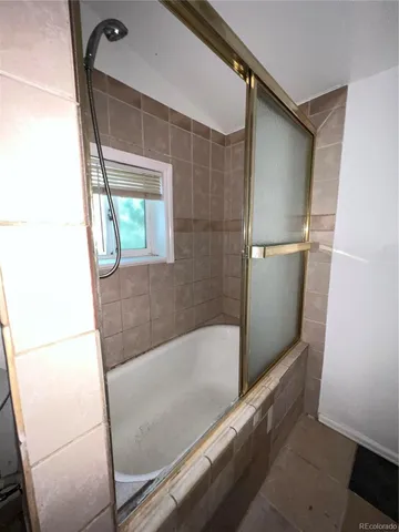 a bathroom with a bathtub
